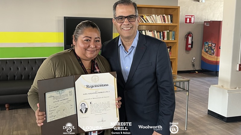 Alba Alejandra Robles Cruz