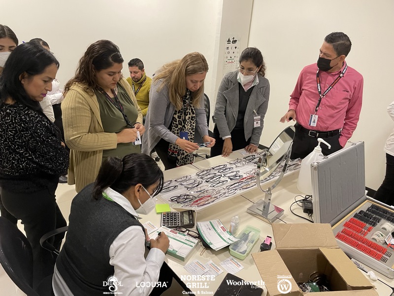 Colaboradores en Servicio de Oftamología